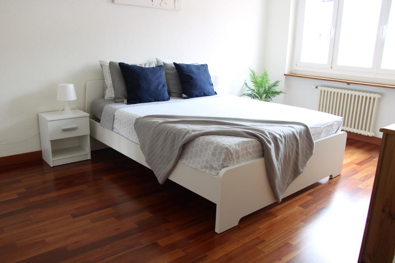 Cozy Apartment With Free Parking & Close To Lake Лугано Екстер'єр фото