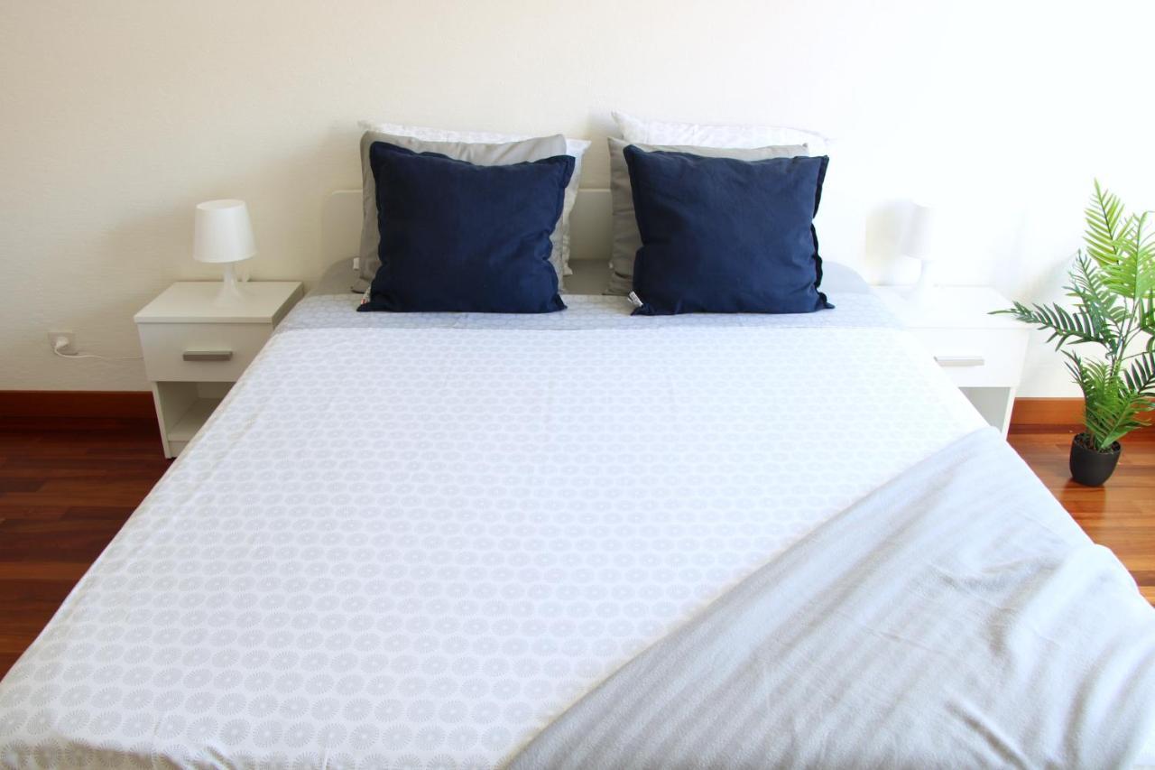 Cozy Apartment With Free Parking & Close To Lake Лугано Екстер'єр фото